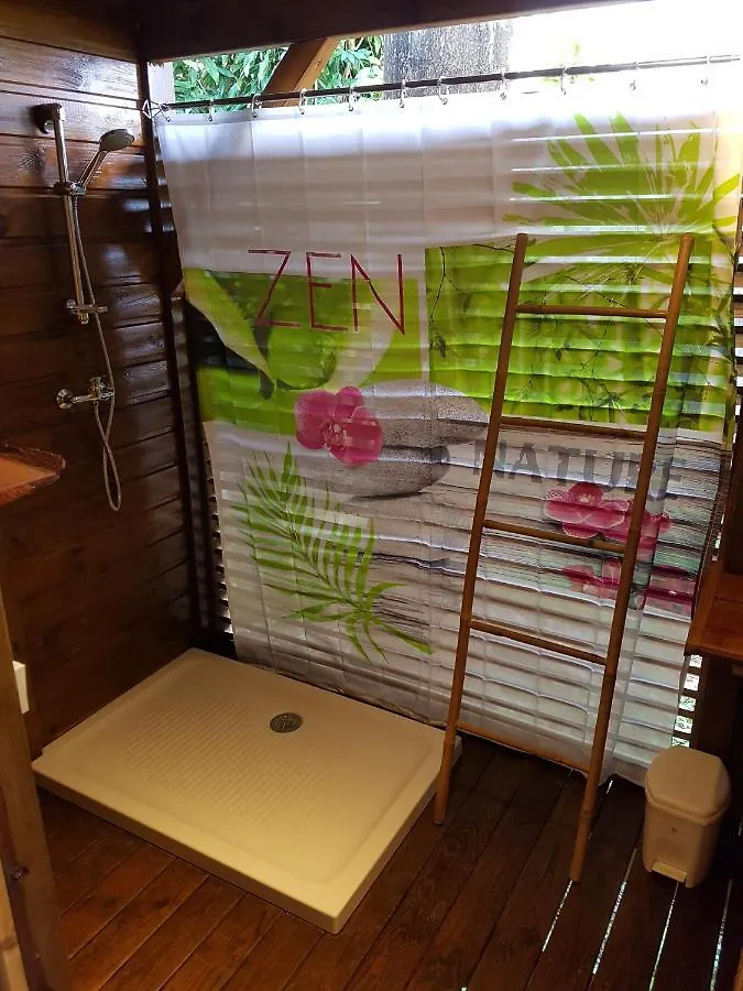 Bed & Breakfast Gites Les Lodges Des Hauts De Deshaies Guadeloupe