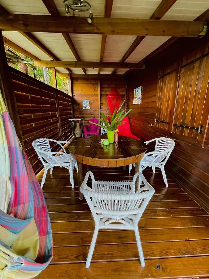 Gites Les Lodges Des Hauts De Deshaies 0*,  Guadeloupe